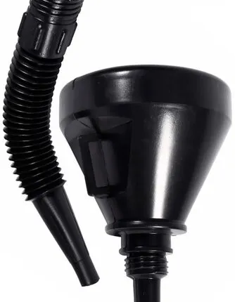 Фото №0 Воронка автомобильная пластиковая