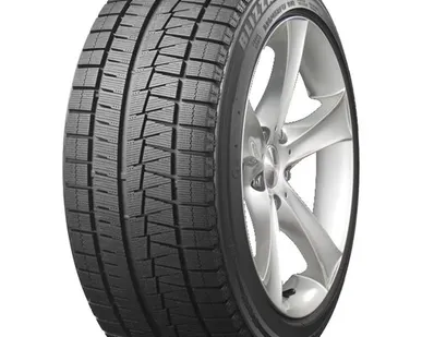 фото Автомобильная шина Bridgestone