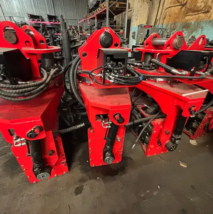 Фото №2 Вибропогружатель DPD 350T для шпунта\труб экскаватор 20-30 т