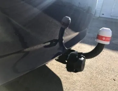 фото Toyota Corolla (Е170) седан c 2013 года выпуска и (Е150) с 2007-2013 г.в.