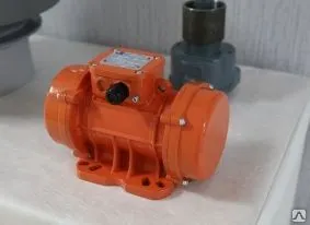 фото Вибратор OLI MVE300/3
в