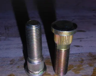 фото Шпилька колеса переднего GW hover h2 3103103K00