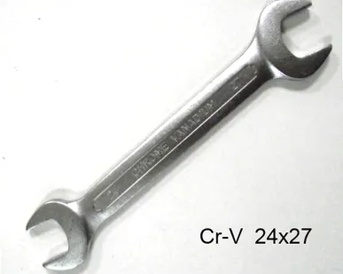 фото Ключ 24х27 гаечный рожковый