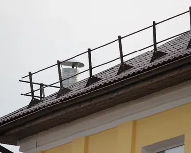 фото Кровельные ограждения (высота - 1000мм., длина - 3000мм.)