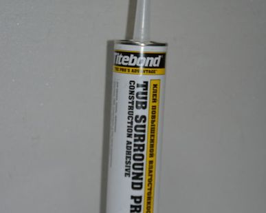 фото Клей Titebond Surround pro повышенной влагостойкости. Цвет белый.