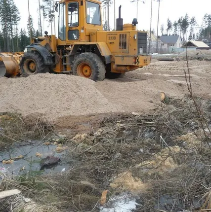 Фото №0 Отсыпка участка землей