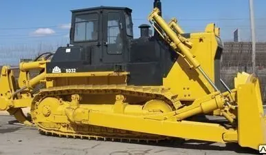 фото Бульдозер SHANTUI SD32 с рыхлителем