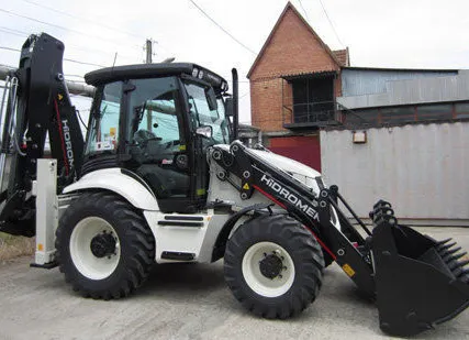 Фото №0 Аренда и услуги экскаватора-погрузчика 3 м3