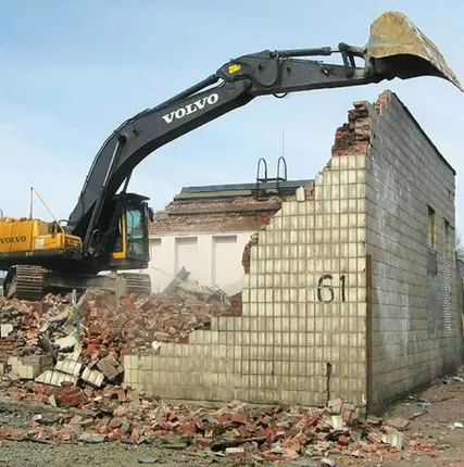 Фото №0 Демонтаж небольших зданий и сооружений