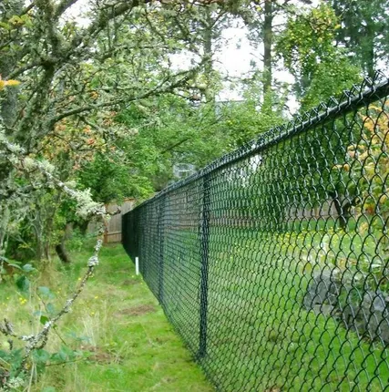 Фото №0 Забор из сетки рабицы под ключ