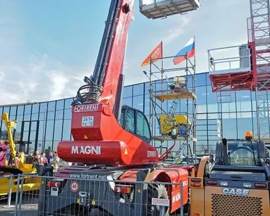 фото Аренда телескопического погрузчика Magni RTH 5.21