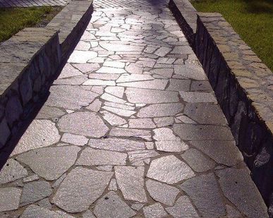 фото Златолит серебристый плитняк