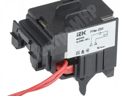 фото Расцепитель независимый РНм-250 (РНм-35) 220В MASTER IEK SVA30D-RN-02 IEK (ИЭК)