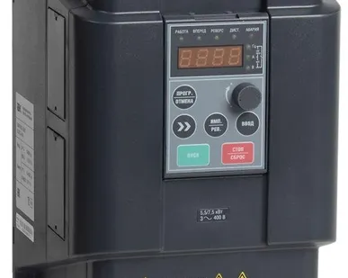 фото Преобразователь частоты CONTROL-L620 380В 3ф 5.5-7.5кВт IEK CNT-L620D33V055-075TE
