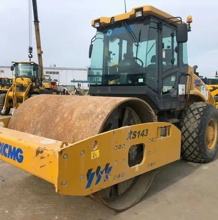 Фото №0 Аренда грунтового катка XCMG XS143 - 14 тонн