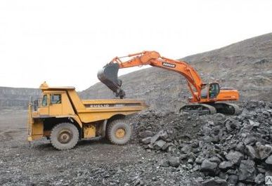 фото Гусеничный Экскаватор Doosan DX 480LC
