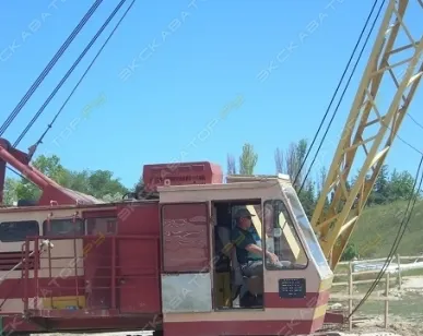 фото Аренда гусеничного крана Челябинец ДЭК-251, Сургут