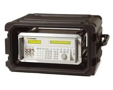 фото Калибратор Fluke-5522A
в