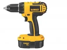 Фото №0 Аккумуляторная дрель (шуруповерт) DeWalt DC733K2