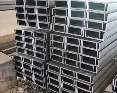 фото Швеллер гнутый 250 x 125 x 6