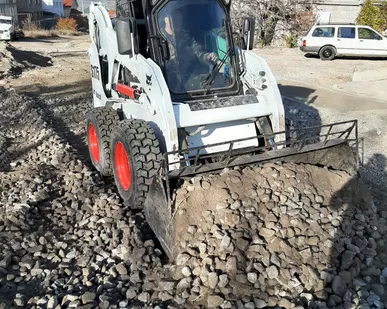 фото Аренда мини погрузчика Bobket S175 по Крыму и Симферополю