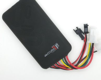 фото Автомобильный GPS/GSM трекер GT-06
