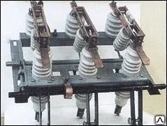 Фото №0 Разъединитель РВФЗ-10-400