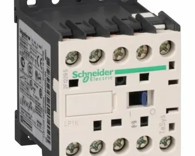 фото Контактор 3-х полюсный 9А, НО, 24В, DС, огран. перенапряжений, зажим под винт Schneider Electric, LP1K0910BD3