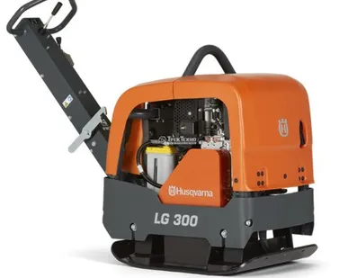 фото Виброплита HUSQVARNA LG 300 DE дизельный двигатель HATZ, реверсивная