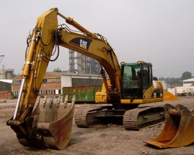 фото Caterpillar 323D L экскаватор в аренду