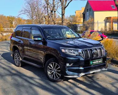 фото Toyota Land Cruiser Prado 2018г