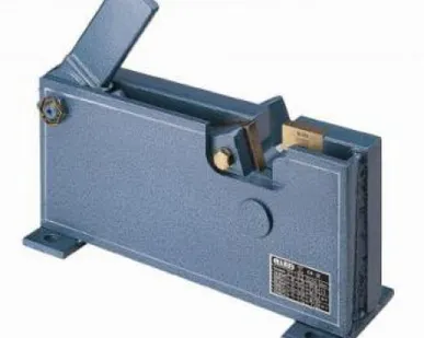 фото Ручной резчик арматуры фирмы ALBA CR-22