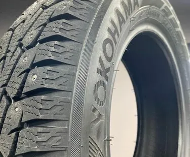 фото Yokohama Ice Guard IG55 215/55 R17 98T зимняя