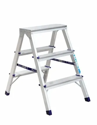 Фото №0 Стремянка ALUMET A7203, 3 ст.
