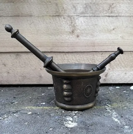 Фото №0 Ступка с двумя пестиками 14 см бронза