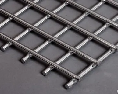 фото Сетка сварная нержавеющая 30х50 мм проволока 5 мм