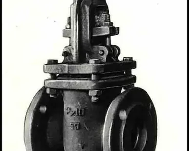 фото Задвижка чугунная 30ч6бр