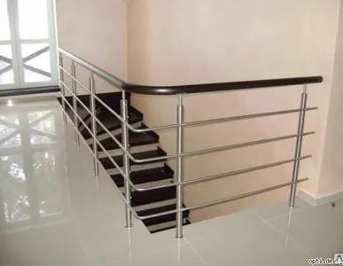 фото Перила из нержавеющей стали