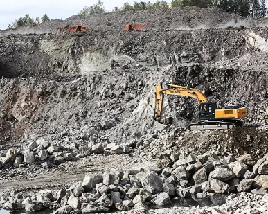 фото СКАЛЬНЫЙ ГРУНТ (0-200 мм) с доставкой самосвалами (от 5т до 35т)