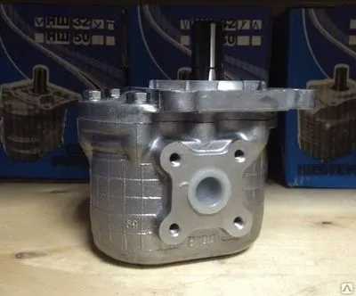 Фото №0 Насос шестеренный НШ-32У3