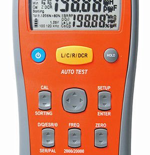 фото Измеритель RLC DC-700