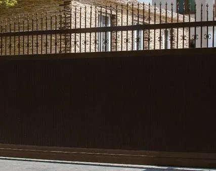 Фото №0 Откатные ворота из сэндвич-панелей серии DHPSN ШxВ - 3500x2100 мм