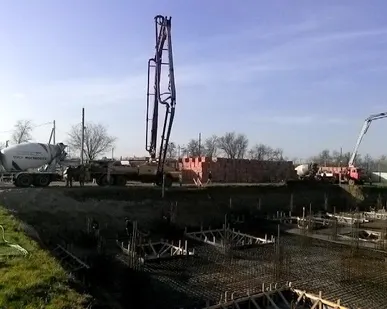 фото Бетон М-200 и другие марки