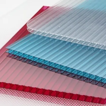 Фото №0 Кровельные материалы: сотовый поликарбонат