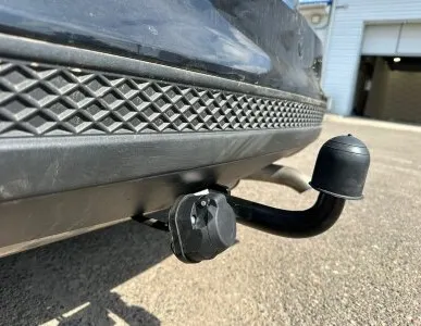 фото Ford Focus II и III (2004-2019г.в., седан и хэтчбек)