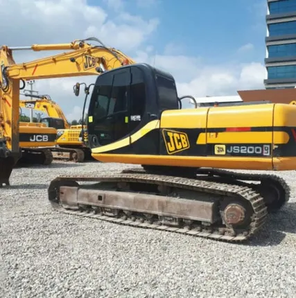 Фото №0 Гусеничный экскаватор JCB JS 200