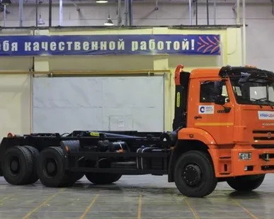 фото КРЮКОВОЙ ПОГРУЗЧИК МПР 20 на шасси КАМАЗ 6520 (18-26 тн.)
в