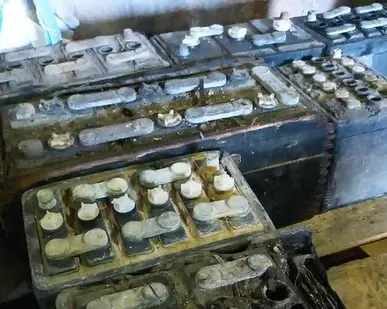 фото Эбонитовые аккумуляторы