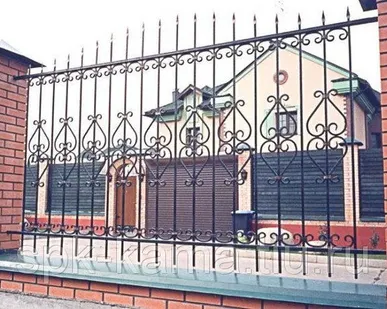 фото Забор кованный