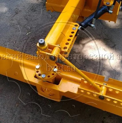 Фото №1 Отвал планировочный ОП-2000